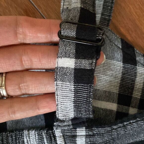 🔥3/$20🔥 American Eagle Outfitters black and white crop top size S - Picture 9 of 13